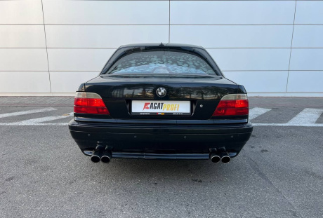 BMW 7 серия 2000 года с пробегом 321 754 км, фото 13