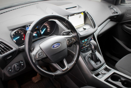 Ford Kuga 2018 года с пробегом 198 319 км, фото 14