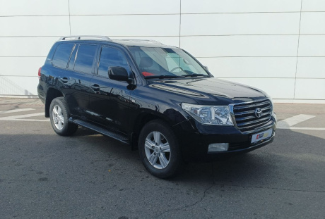 Toyota Land Cruiser 200 2011 года с пробегом 282 243 км, фото 3
