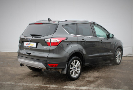 Ford Kuga 2018 года с пробегом 198 319 км, фото 7
