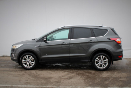 Ford Kuga 2018 года с пробегом 198 319 км, фото 4