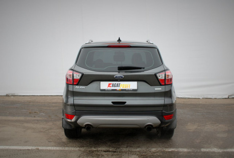 Ford Kuga 2018 года с пробегом 198 319 км, фото 6