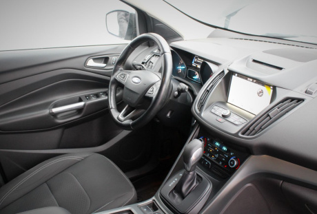 Ford Kuga 2018 года с пробегом 198 319 км, фото 12