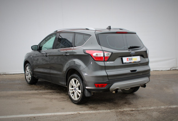 Ford Kuga 2018 года с пробегом 198 319 км, фото 5