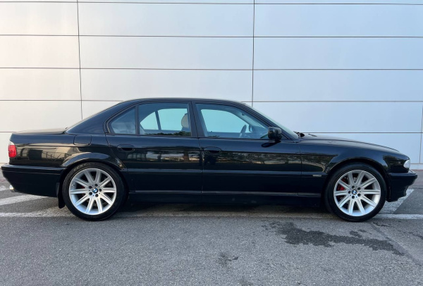 BMW 7 серия 2000 года с пробегом 321 754 км, фото 8
