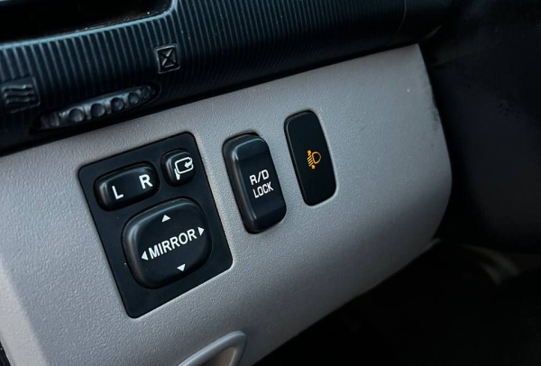 Mitsubishi Pajero Sport 2013 года с пробегом 224 313 км, фото 9