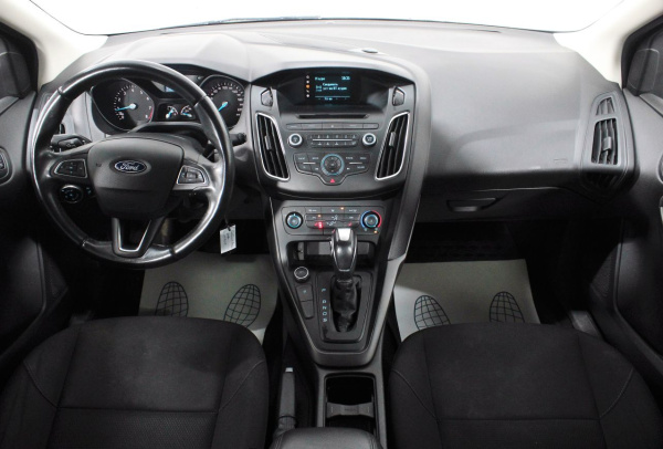 Ford Focus 2017 года с пробегом 82 200 км, фото 11