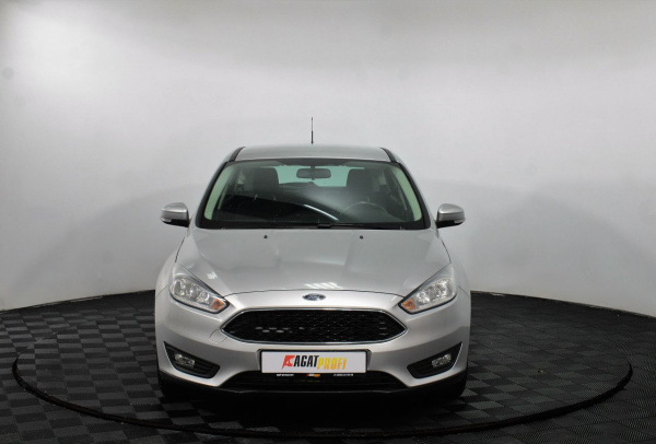 Ford Focus 2017 года с пробегом 82 200 км, фото 2