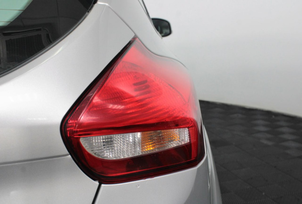 Ford Focus 2017 года с пробегом 82 200 км, фото 14