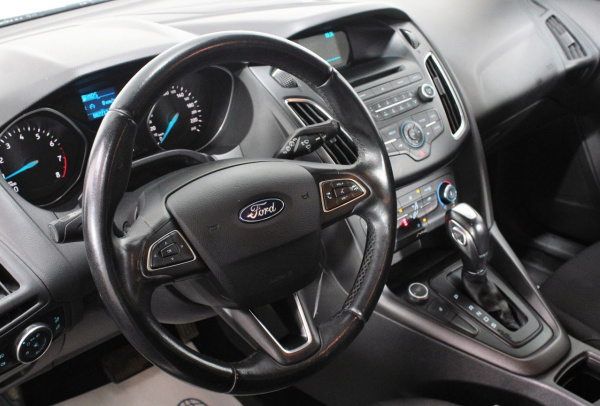 Ford Focus 2017 года с пробегом 82 200 км, фото 13