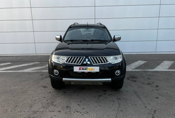 Mitsubishi Pajero Sport 2013 года с пробегом 224 313 км, фото 2