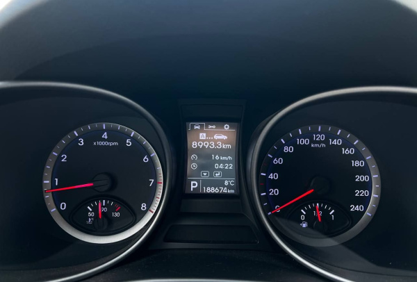 Mitsubishi Outlander 2015 года с пробегом 169 556 км, фото 24